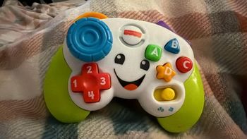 Manette de jeux pour enfant à piles 