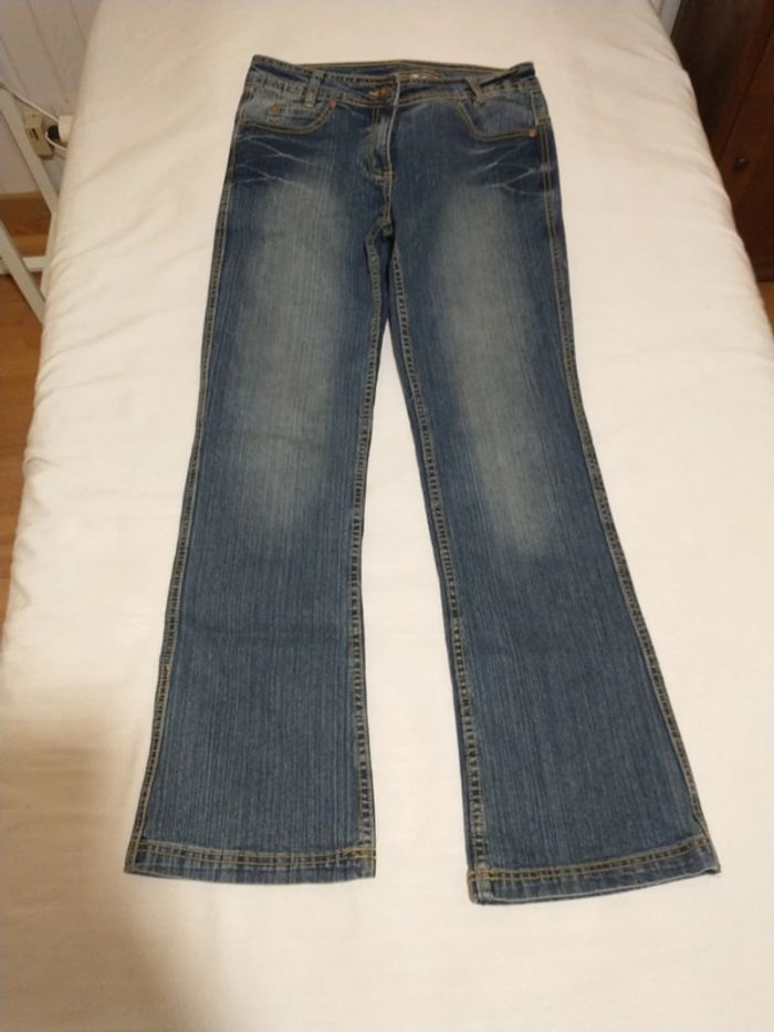 Jeans here there c&A taille 170 équivalent 38 - photo numéro 2