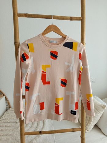 Sweat rose à motifs Calvin Klein taille 12 ans