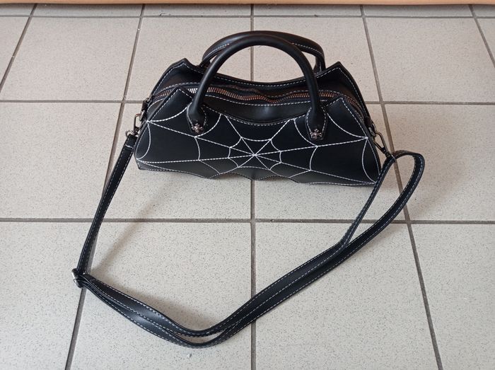 Sac à main toile d'araignée - photo numéro 2