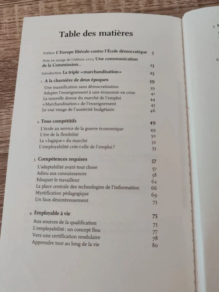 Nico Hirtt ⭐ Les nouveaux maître de l'école - photo numéro 4