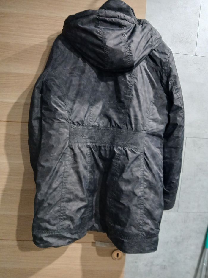 Doudoune gris foncé,  froncée au dos - photo numéro 4