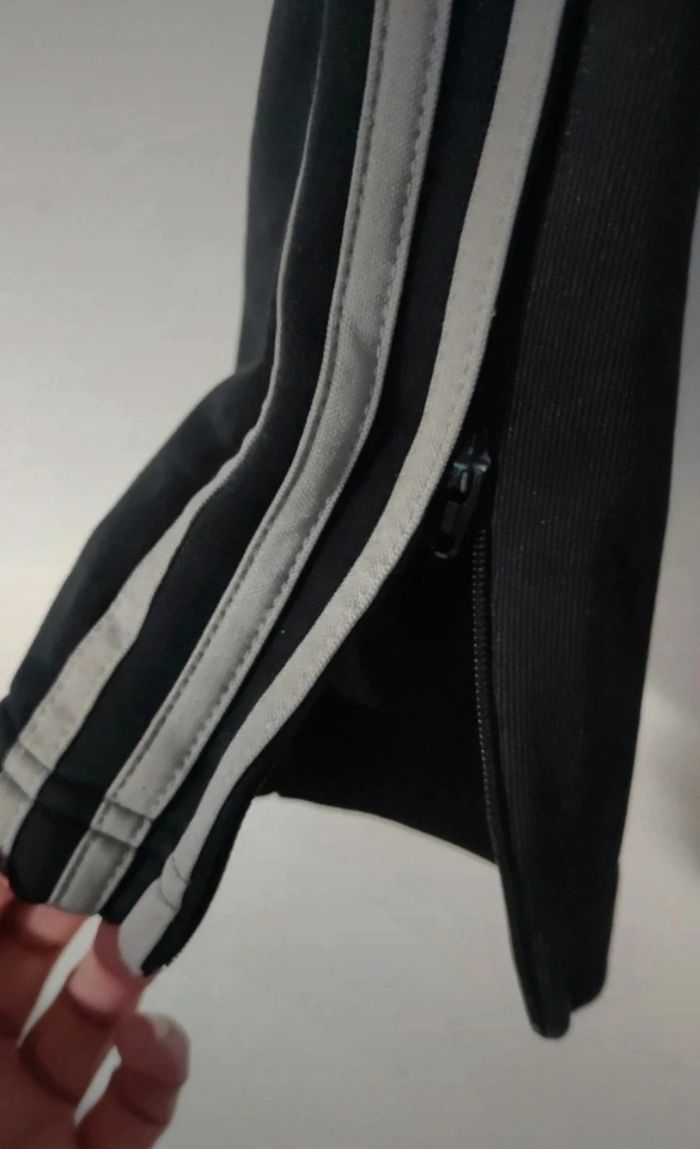 Pantalon de sport Adidas Taille 34 - photo numéro 4