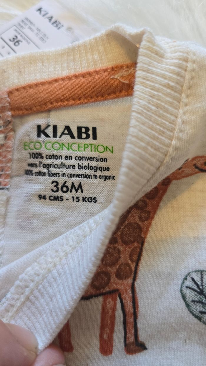 NEUFS(non portés) 🏷🏷💙💙 😍superbe ensemble printemps/ete teeshirt mc ,pantalon jogging 36 mois garçon (94cm)💙💙😍 - photo numéro 6