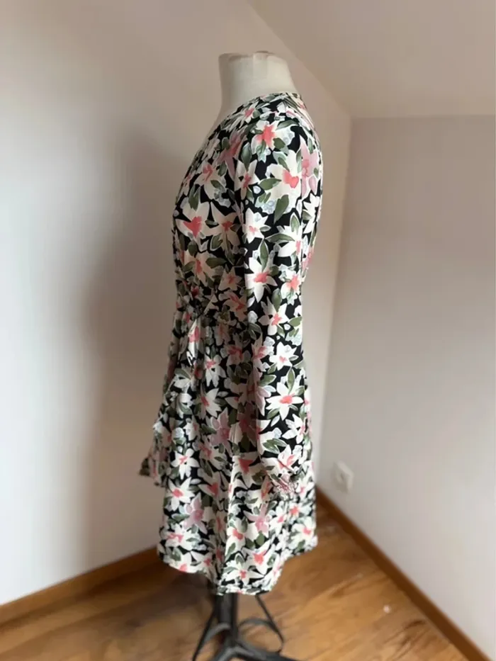 Superbe robe neuve fleurie fluide Ikoone & Bianca 🌸 M L 38 40 - photo numéro 5