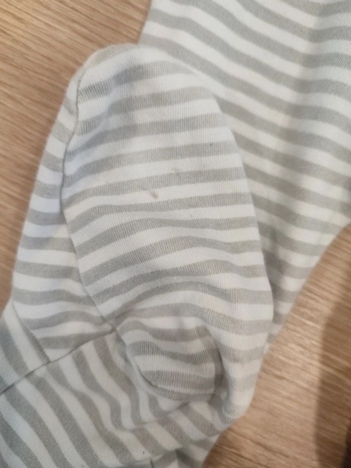 Pyjamas 24 mois - photo numéro 2