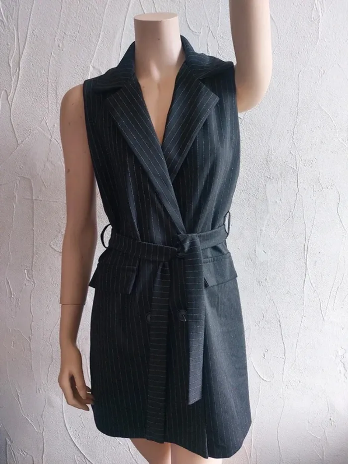 Veste sans manches à rayures avec ceinture - photo numéro 5