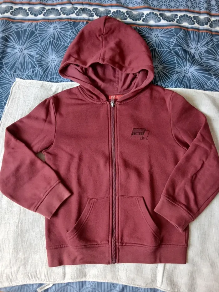 Gilet zippé 8 ans