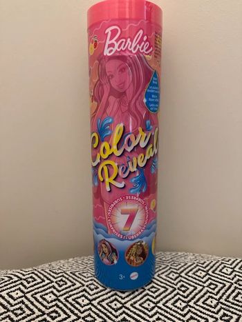 Barbie - poupée Barbie Color Reveal parfumées avec 7 Surprises