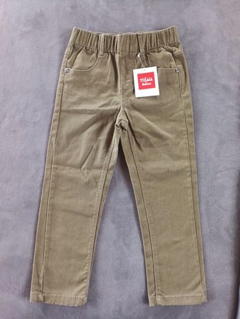 Pantalon kaki neuf Mixte 5 ans Tissaia