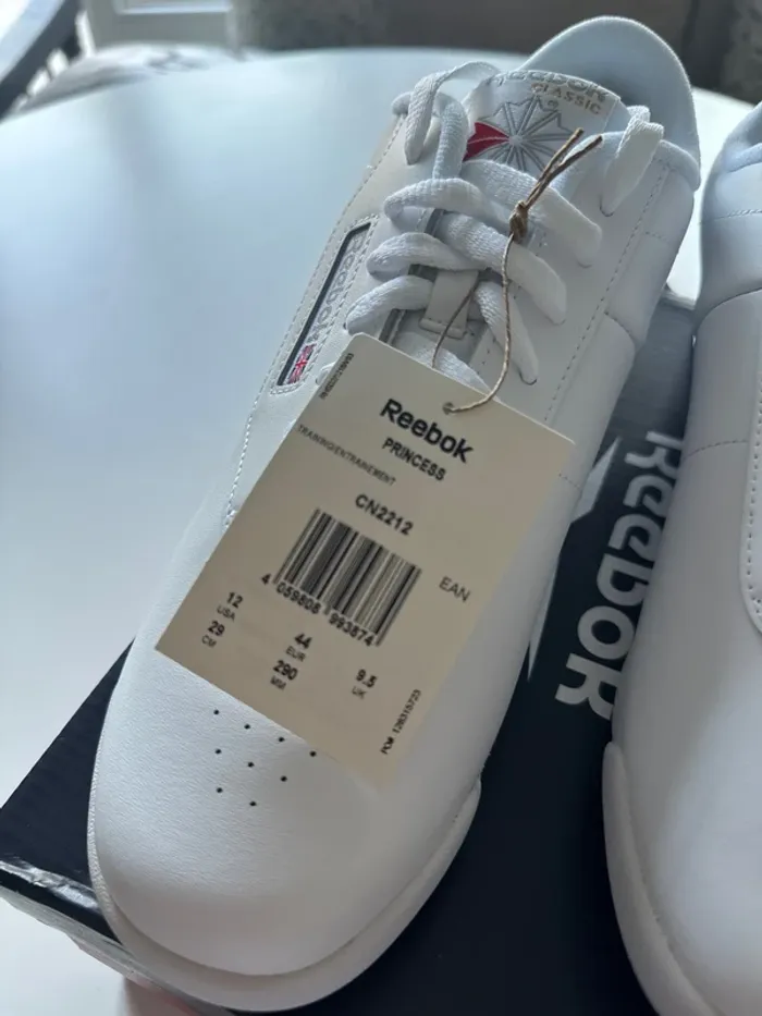 Baskets Reebok Princess blanches – Taille 44 – Neuf boîte - photo numéro 8