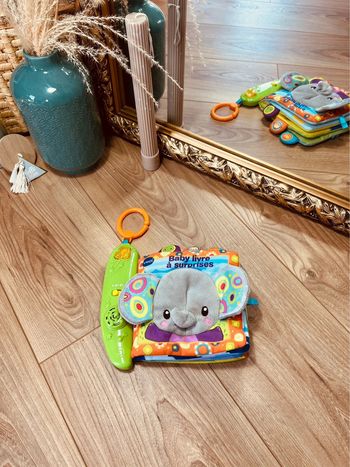 Livre souple musical et sensoriel Vrech 💙