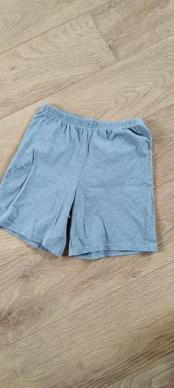 Short gris - 12 ans