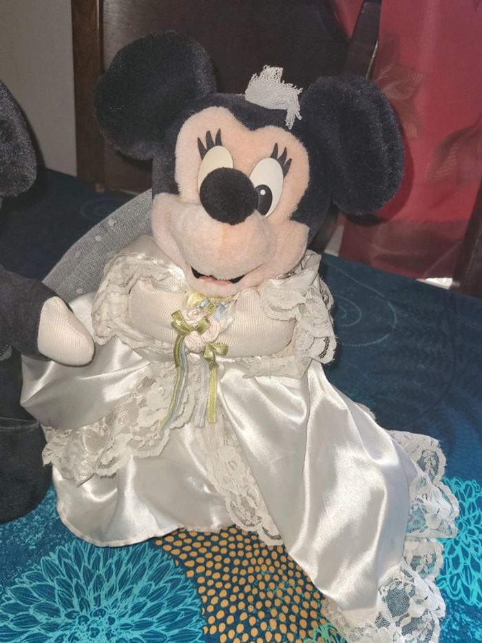 Peluche mickey minnie marié disneyland - photo numéro 2