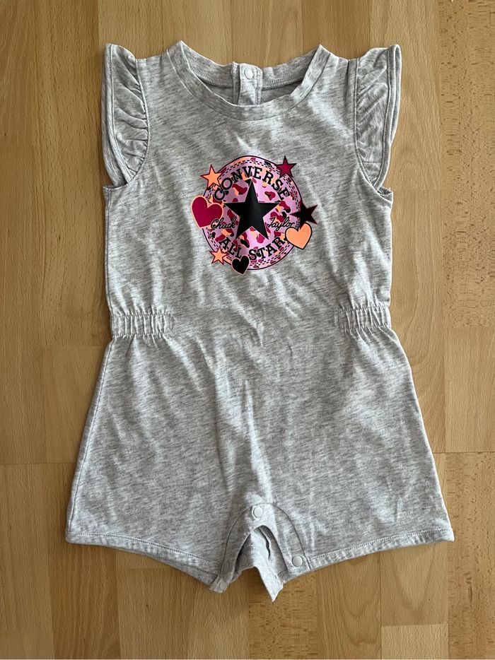 Combinaison short gris Converse fille 18mois TBE