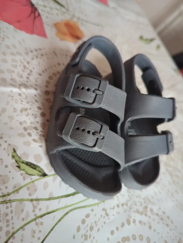 Sandales bébé - photo numéro 2