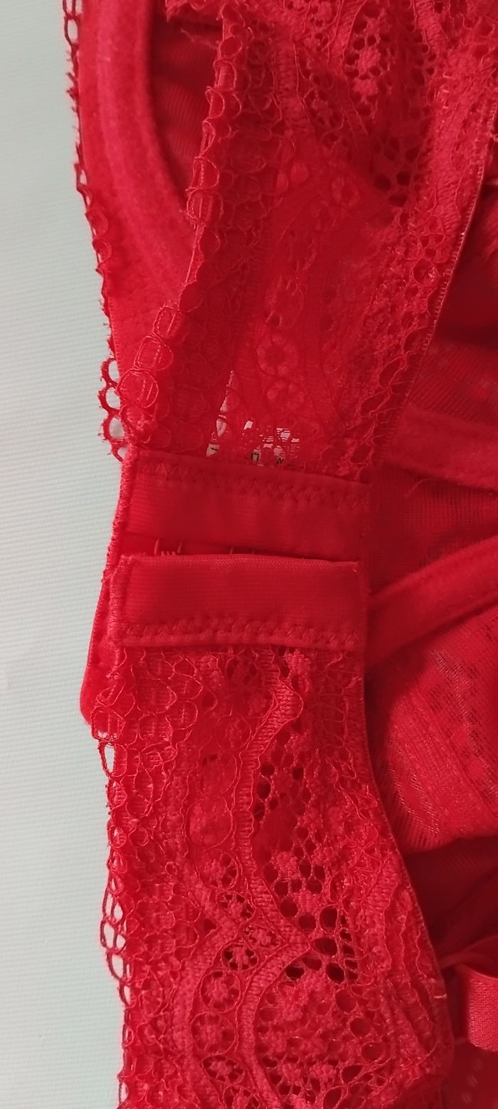 Soutien gorge Rouge 100D - photo numéro 3