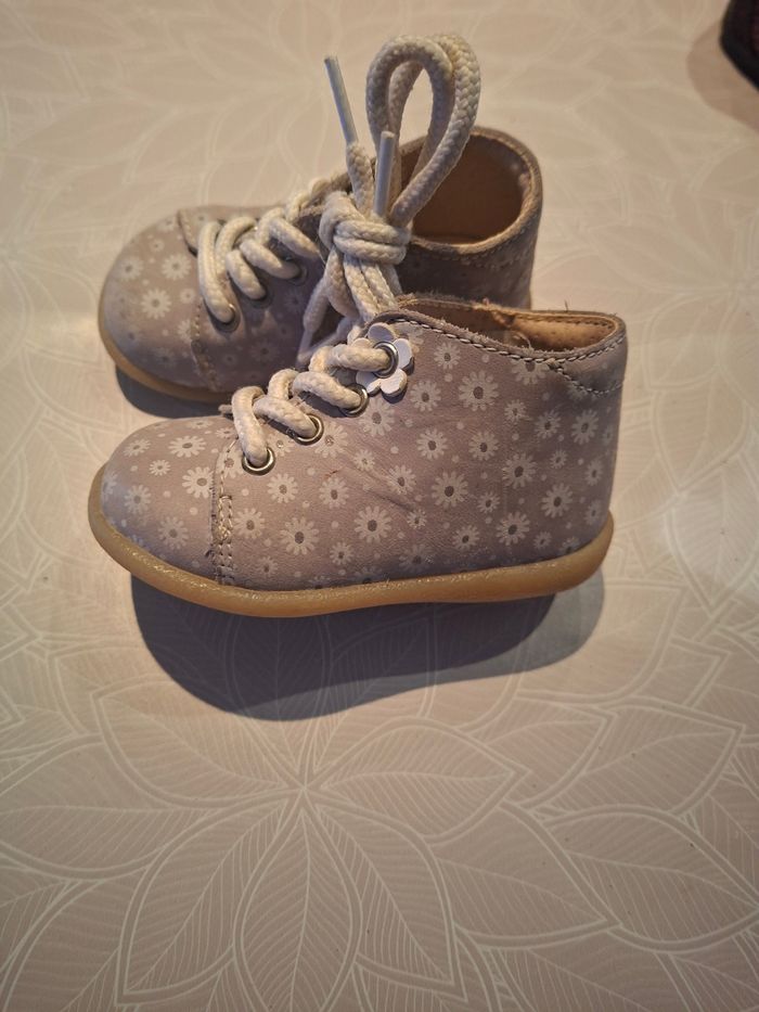 Chaussure - photo numéro 2