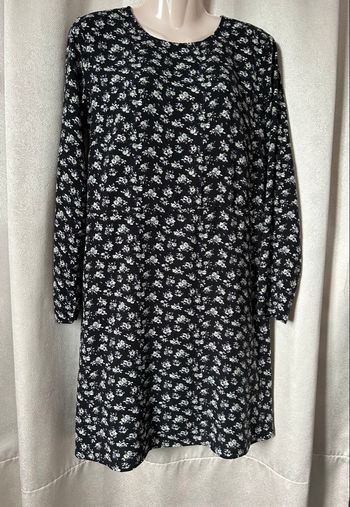 Robe noir fleuri vert d’eau et blanc 40 H&M