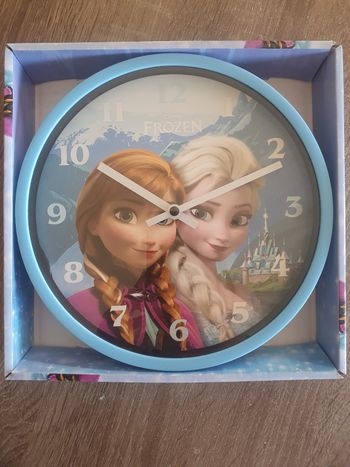 Horloge murale Disney reine des neiges frozen
