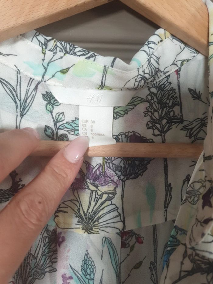 Blouse transparente fleurie "h&m" - photo numéro 2