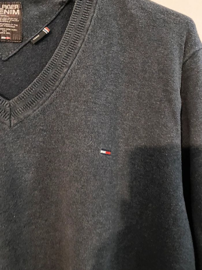 Pull tommy Hilfiger en L - photo numéro 3