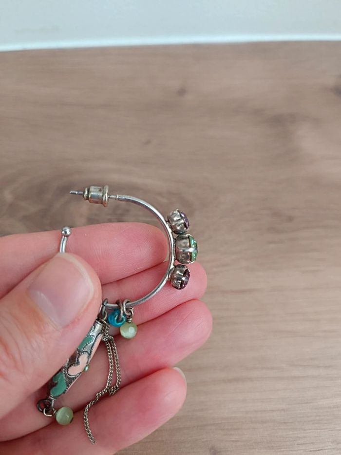 Boucles d'oreilles créoles pendantes strass - photo numéro 8