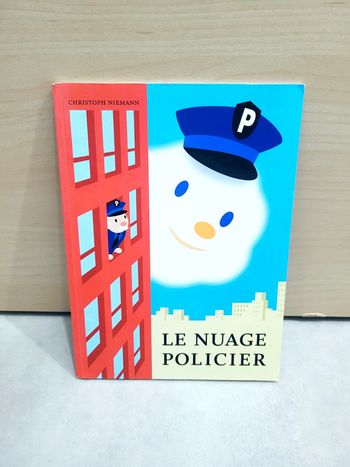 🌺 Livre (école des loisirs) : Le nuage policier