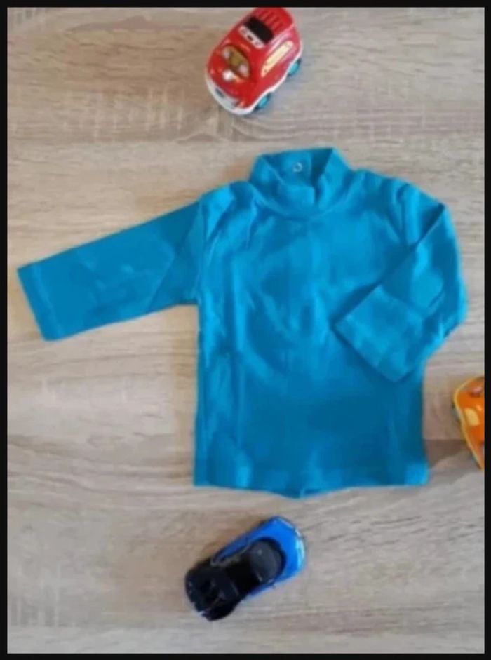 sous pull / t-shirt longues manches et col roulé 3 mois kitchoun