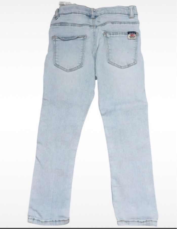 Jean Zara 3 ans - photo numéro 4