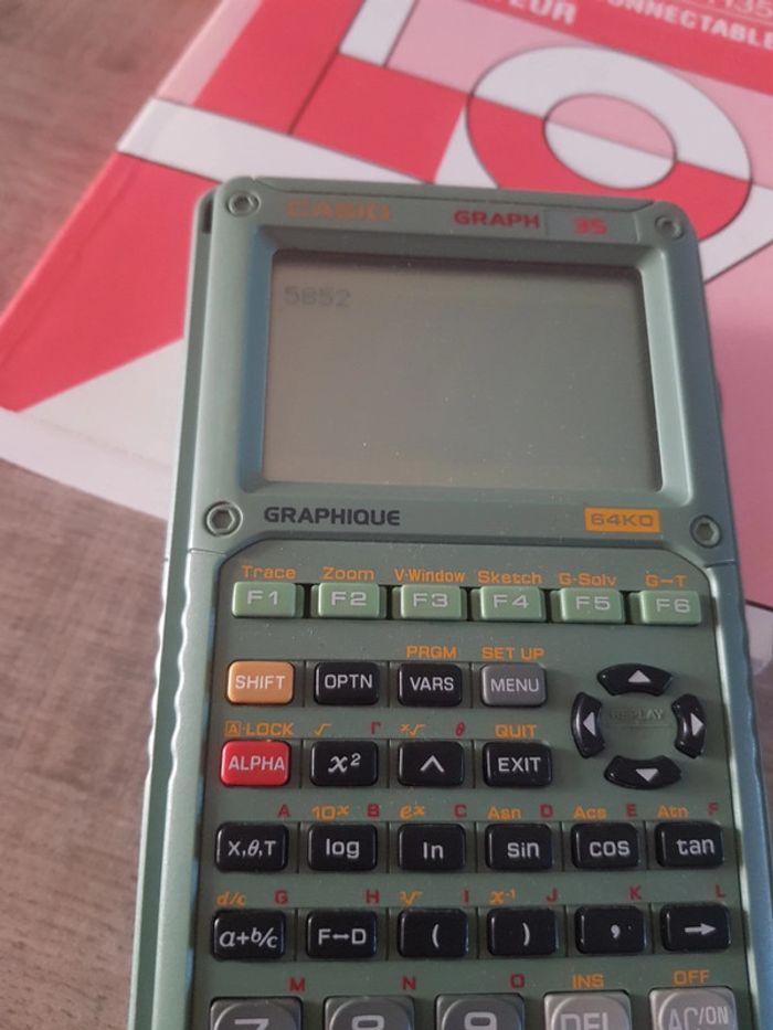 Calculatrice graph 35 - photo numéro 4