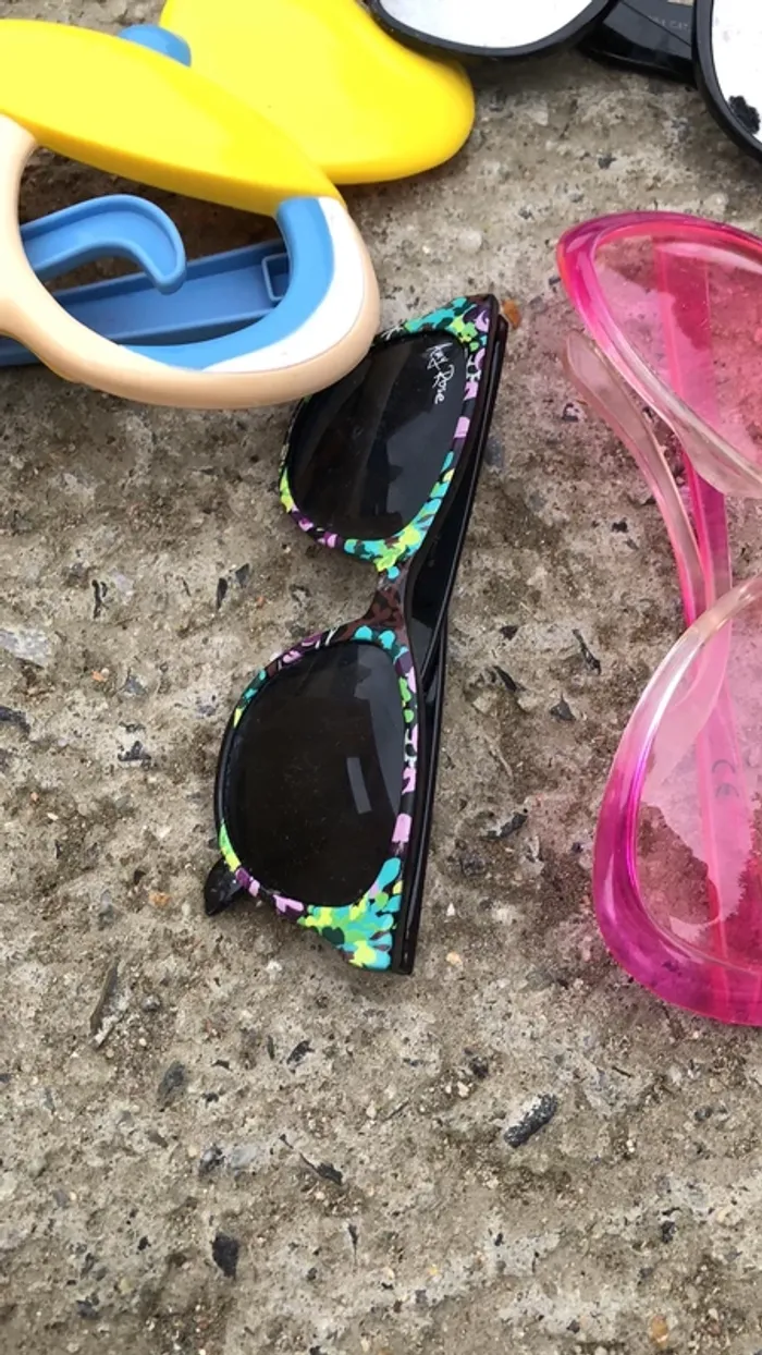 Lots de 4 paires de lunettes - photo numéro 4