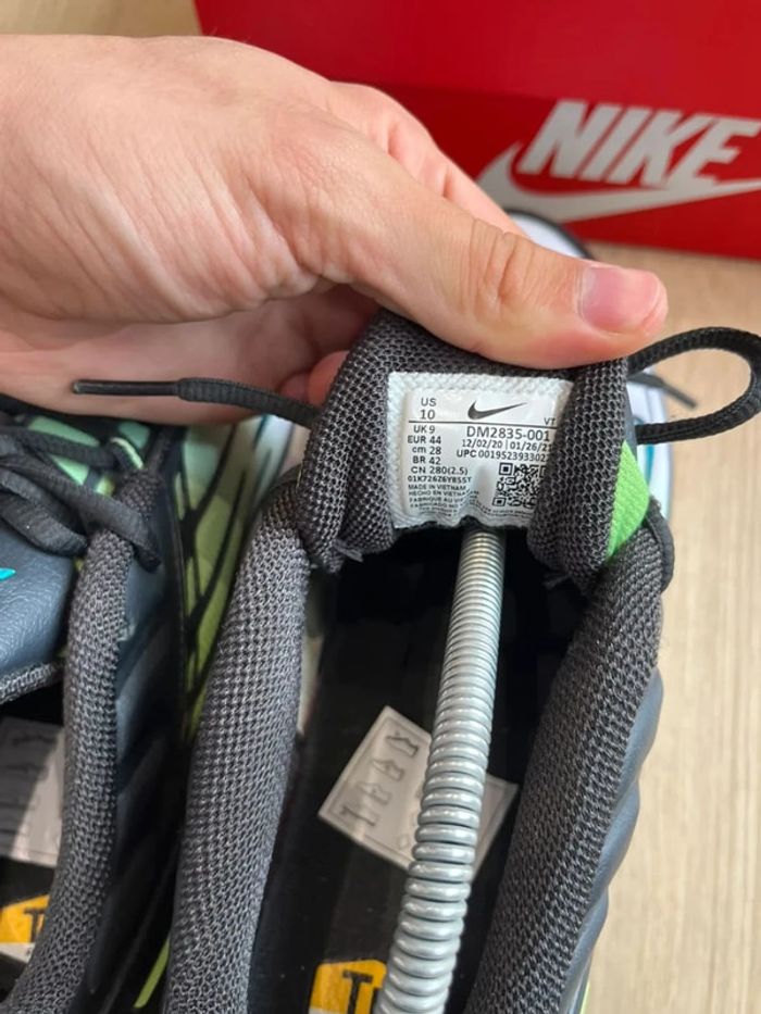 Nike Air Max Plus Ghost Green 44 - photo numéro 5