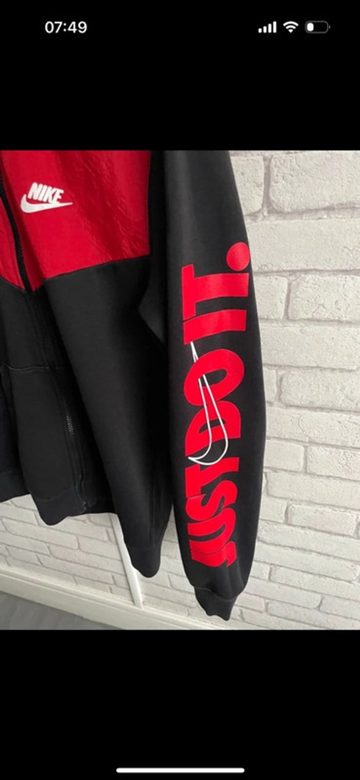 Veste Nike taille S - photo numéro 2