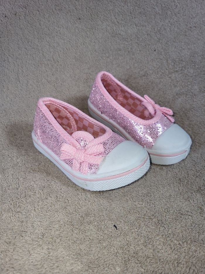 Chaussures bébé fille - photo numéro 1