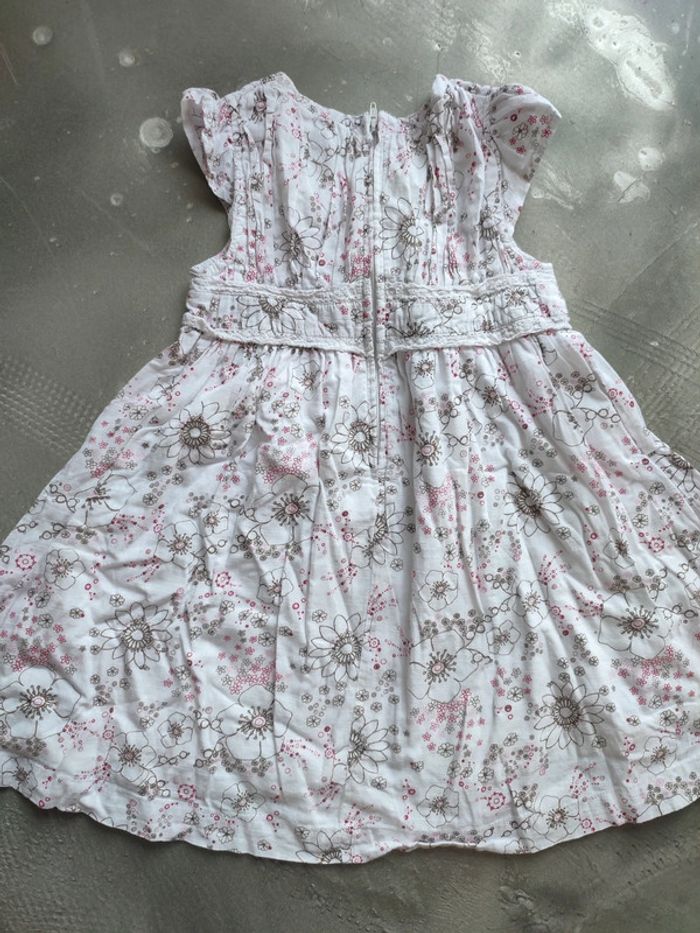 Robe 3 ans tout compte fait - photo numéro 3