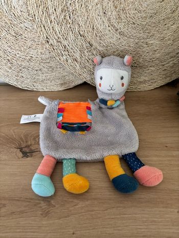 Doudou plat lama gris orange Simba toys
