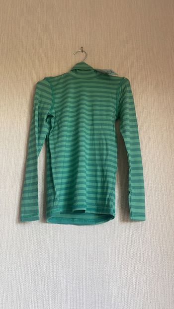 Sous-pull Taille 14 ans