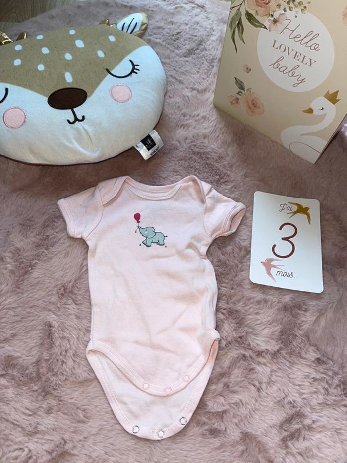 Lot de 4 body MC 3 mois - photo numéro 4