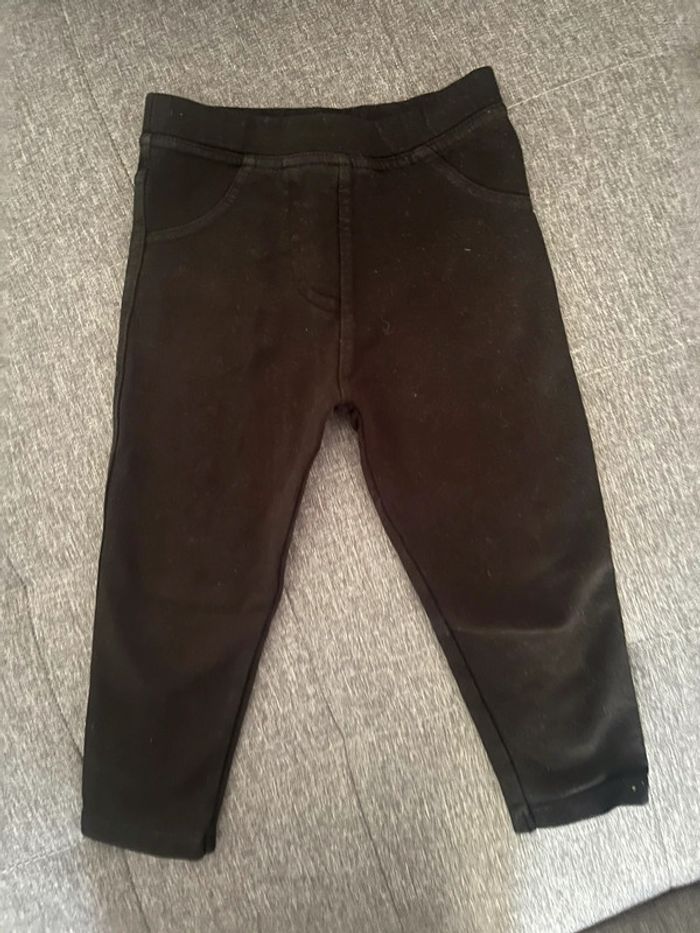 Jeggîng fille Charlie et prune