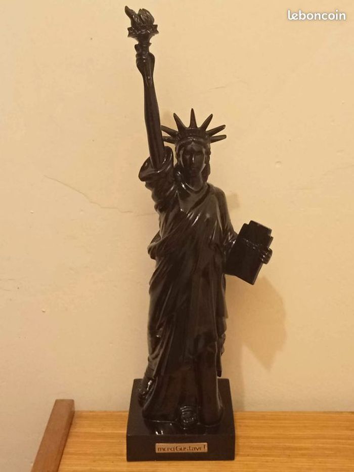 Figurine
