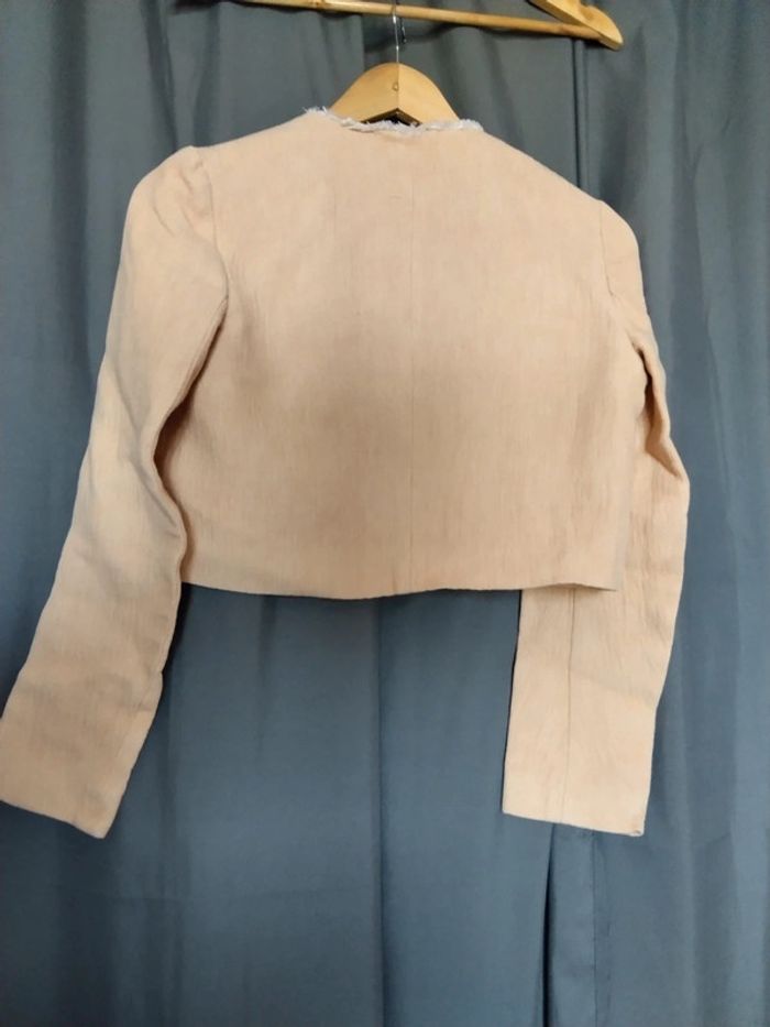 Crop top. Boléro manches  longues. Marque Mage. - photo numéro 6