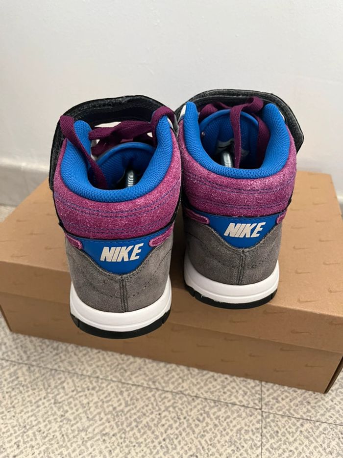 Baskets Nike Pour Femme Taille (39) - photo numéro 5