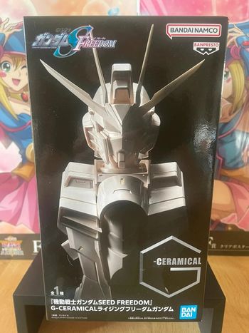 Gundam SEED Freedom – Figurine Rising Freedom Gundam Bust G-ceramical 23 cm Banpresto