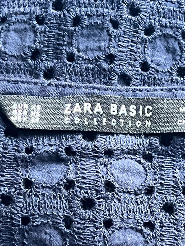 Blouse dentelle marine Zara XS comme neuve - photo numéro 5