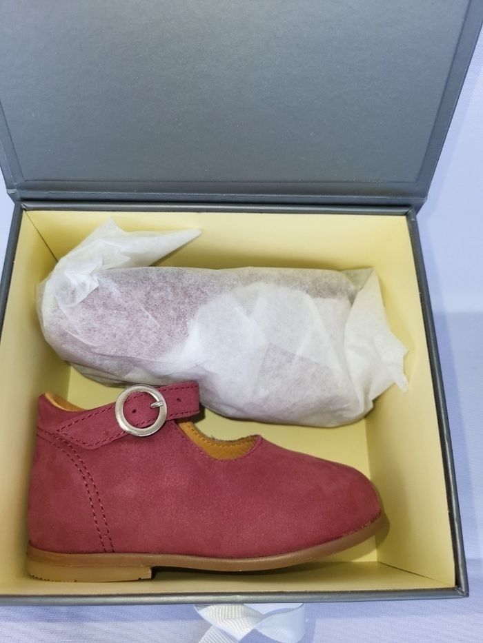 Chaussures charles IX fille en cuir nubucké framboise Point 19 Made in France 🇨🇵 - photo numéro 2