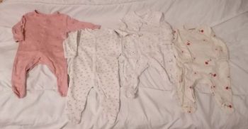 Lot pyjamas légers 3 mois 