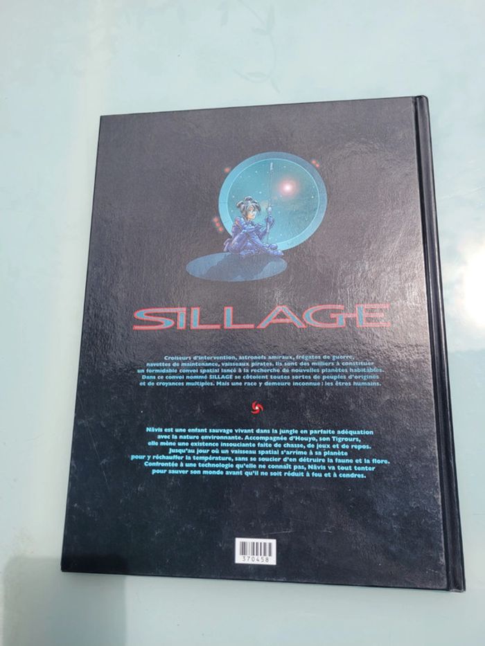 2 BD Sillage tomes 1 et 2 - photo numéro 8