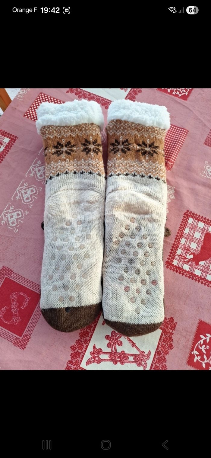 Chaussettes fourrées Noël 🎅 🤶 37/39 - photo numéro 3