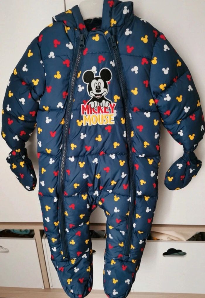 Magnifique Combipilote Mickey 9-12 mois - photo numéro 2